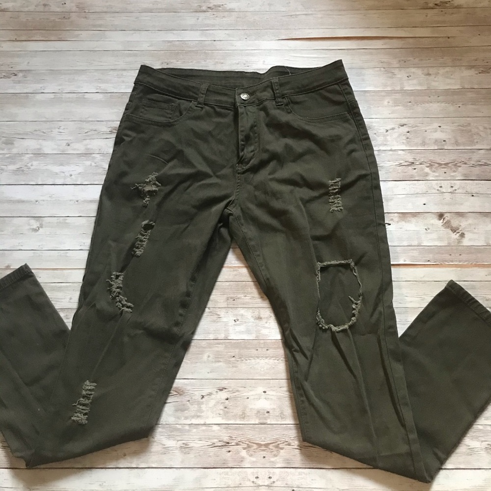 Green ripped skinny jeans